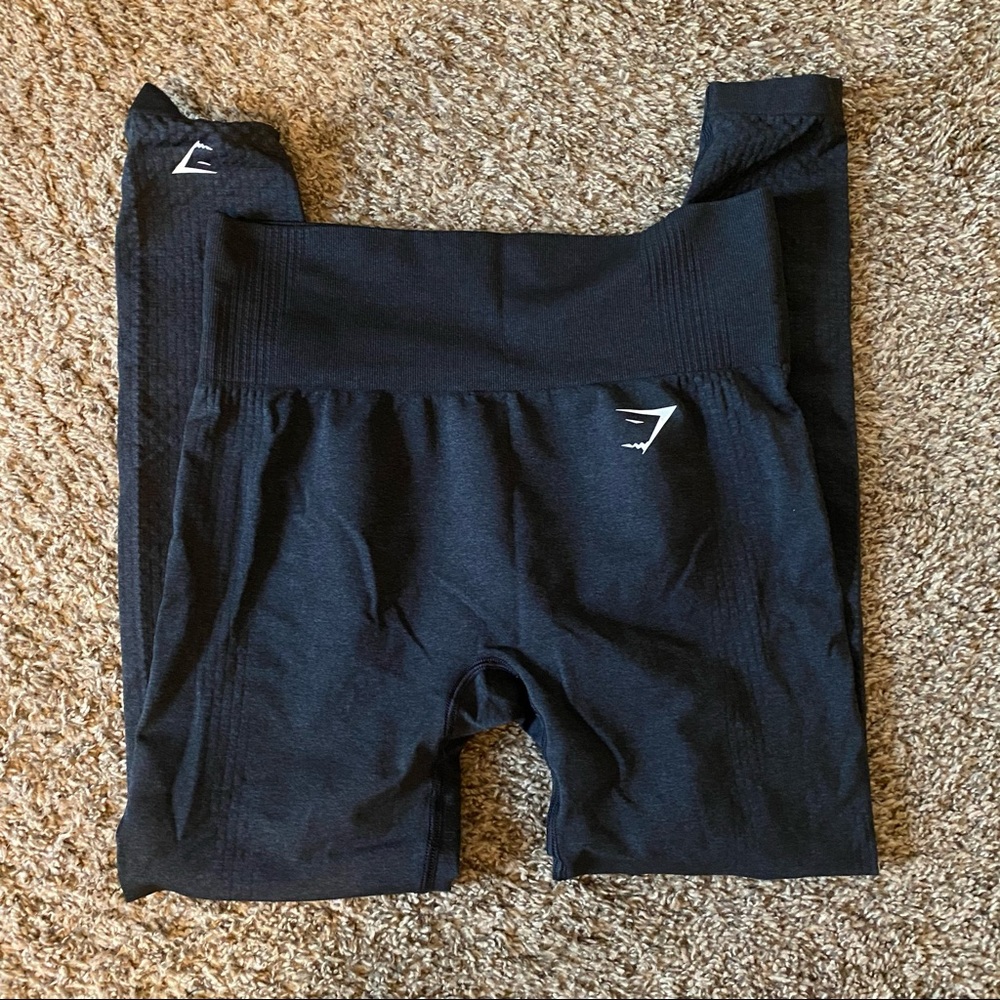 black gymshark vital seamless leggings - medium